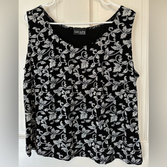 XSCAPE BY LAWRENCE KURTZ LADIES BLACK AND SILVER COLOR SHELL SIZE 2X - Picture 1 of 7